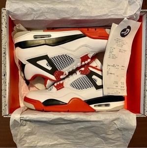 Air Jordan 4 "Fire Red"